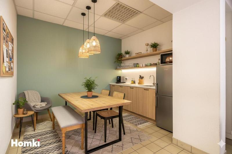 Local commercial - 65 m² - 1 pièce