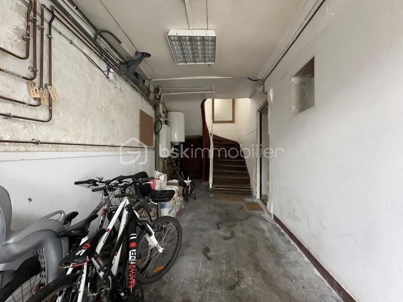 Immeuble - 137 m² - 6 pièces