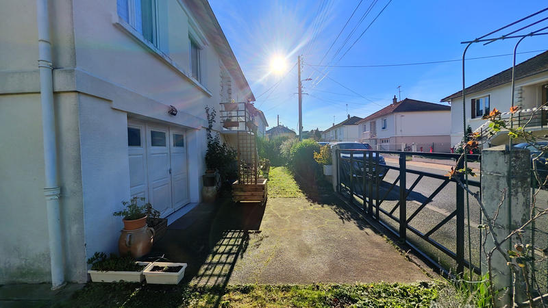 Maison - 92 m² - 4 pièces