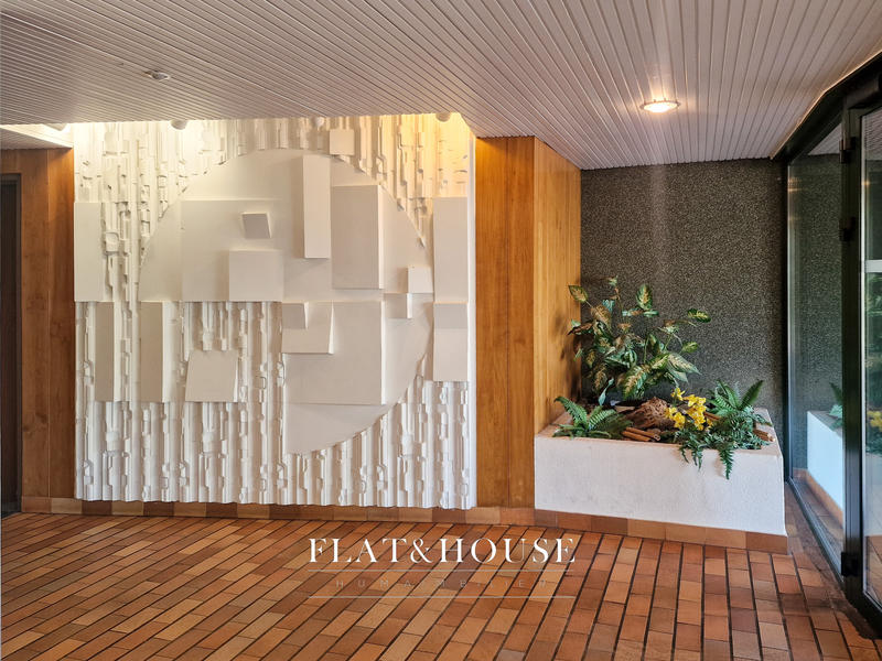 Appartement - 88 m² - 4 pièces