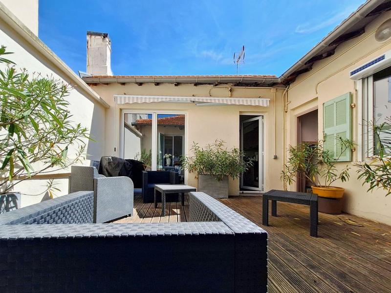 Appartement - 61 m² - 3 pièces