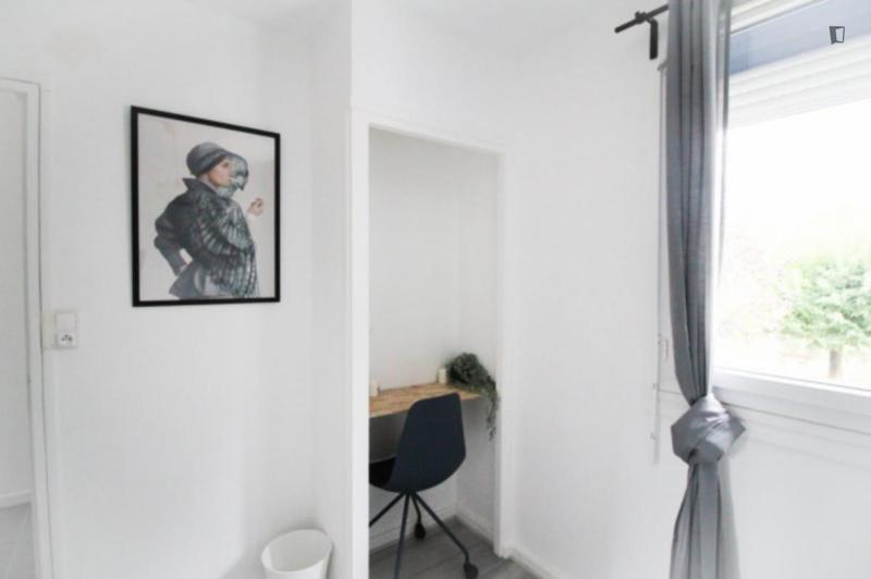 Chambre - 10 m² - 4 pièces