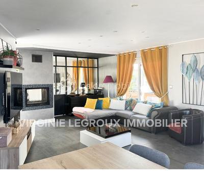 Maison - 130 m² - 6 pièces