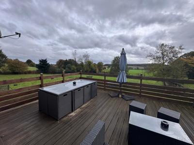 Maison - 146 m² - 7 pièces