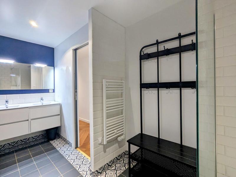 Appartement - 140 m² - 5 pièces