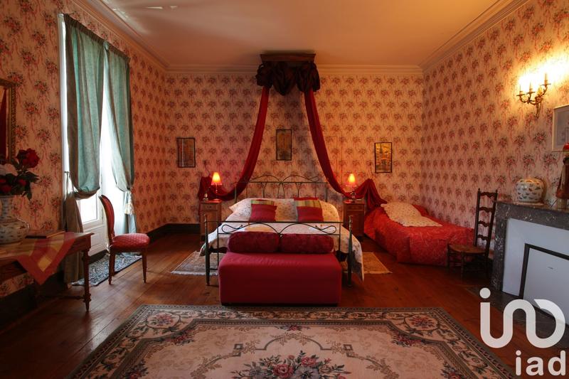 Château - 550 m² - 12 pièces