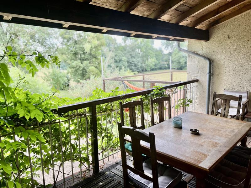 Appartement - 285 m² - 20 pièces