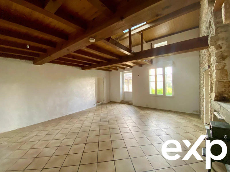 Maison traditionnelle - 134 m² - 4 pièces