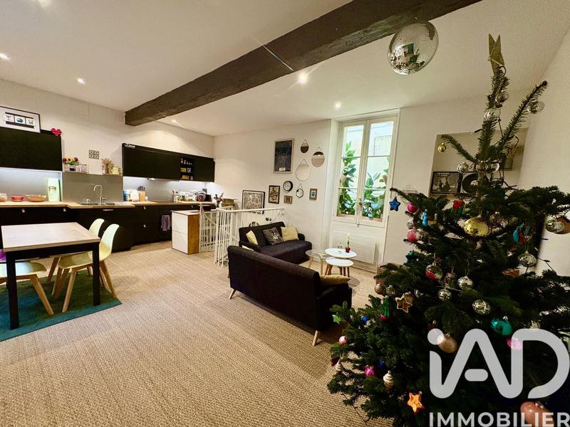 Appartement - 82 m² - 4 pièces