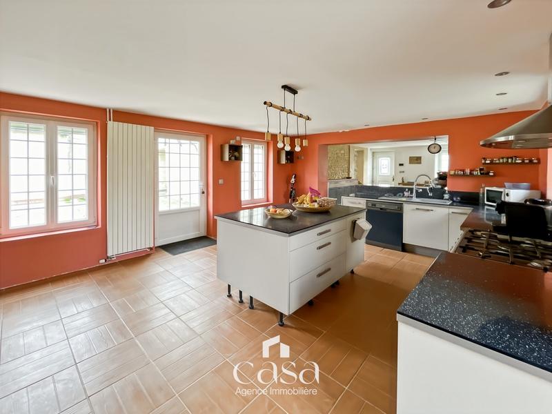 Maison - 166 m² - 6 pièces