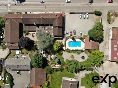 Fonds de commerce - 2 000 m²