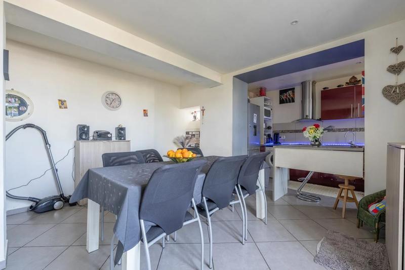 Maison - 166 m² - 4 pièces