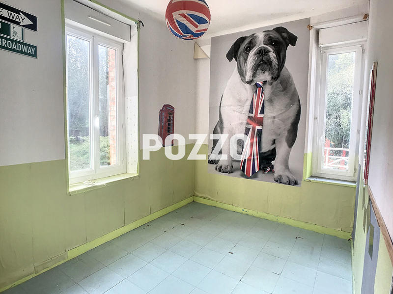 Maison - 169 m² - 8 pièces