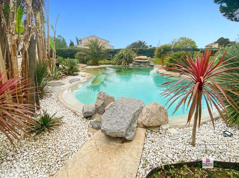 Villa - 164 m² - 6 pièces