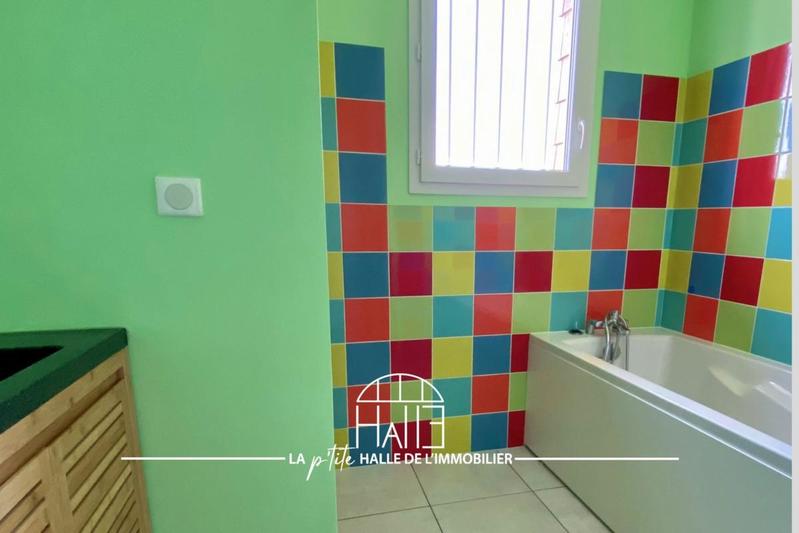 Pavillon - 74 m² - 3 pièces