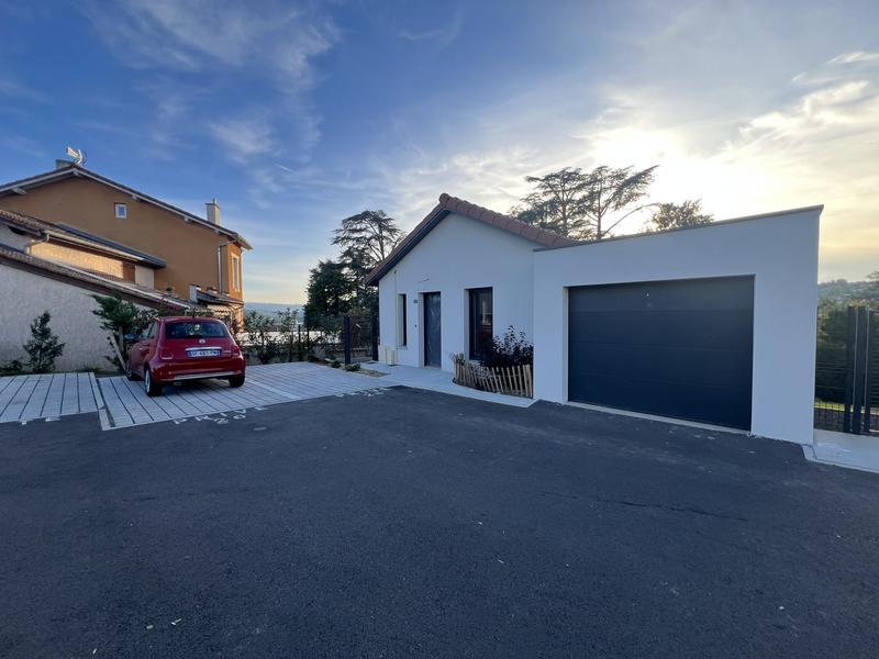 Maison - 113 m² - 5 pièces