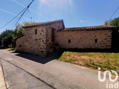 Maison - 210 m² - 3 pièces