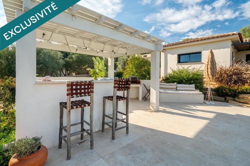 Villa - 190 m² - 6 pièces