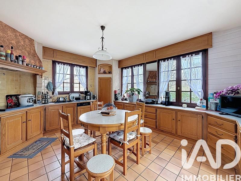 Maison - 186 m² - 5 pièces