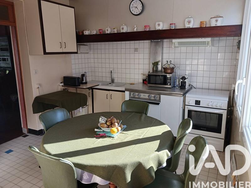 Maison - 173 m² - 10 pièces