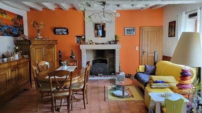 Maison - 195 m² - 9 pièces