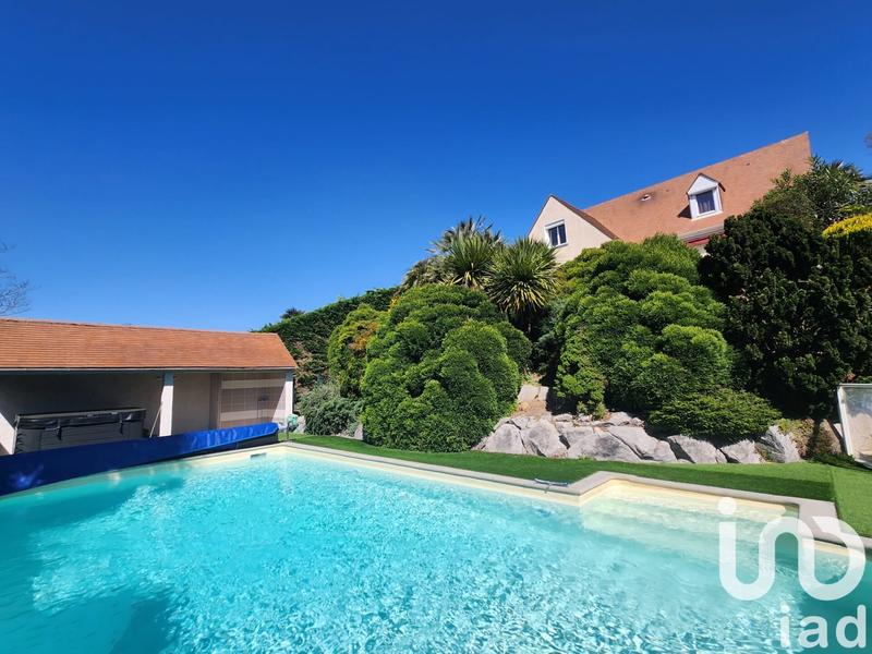 Maison - 152 m² - 5 pièces