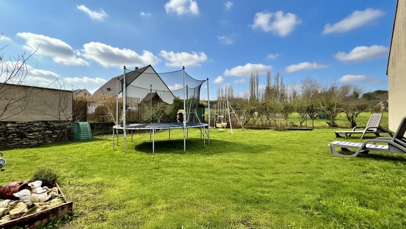 Maison - 103 m² - 5 pièces