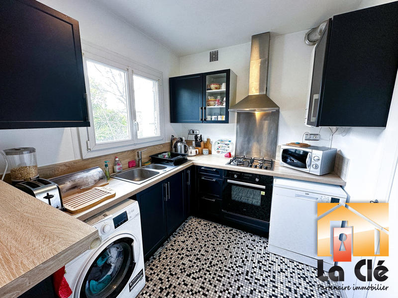 Appartement - 85 m² - 3 pièces