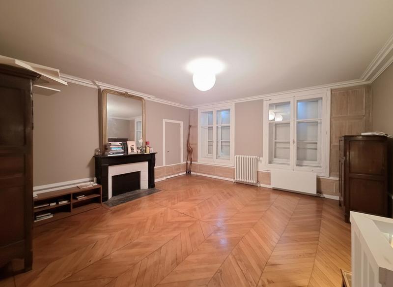 Immeuble - 390 m² - 4 pièces