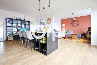 Appartement - 81 m² - 3 pièces