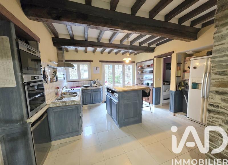 Maison - 176 m² - 6 pièces