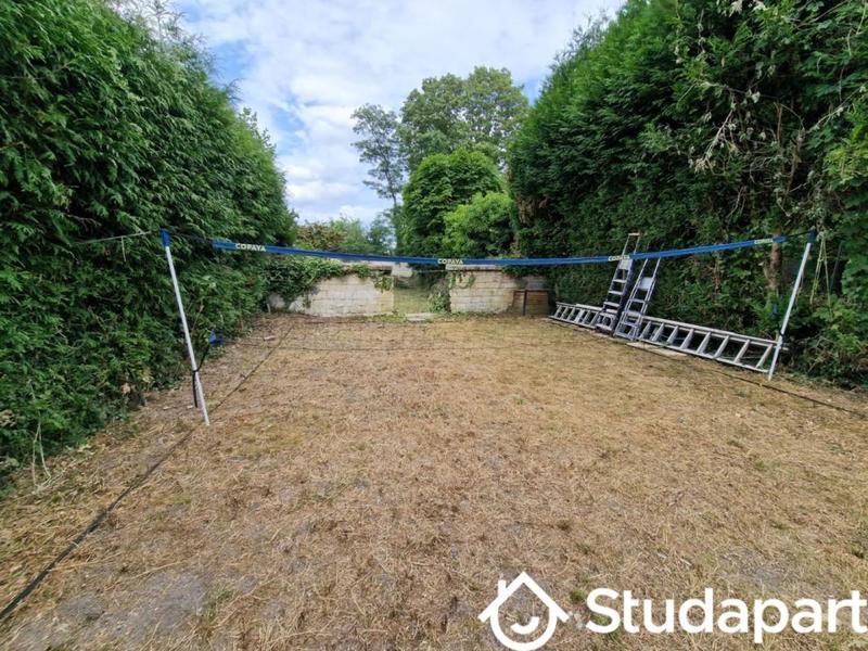 Chambre - 10 m² - 1 pièce