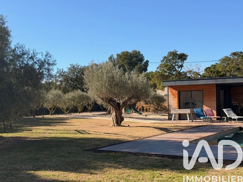 Maison de maîtres - 230 m² - 5 pièces