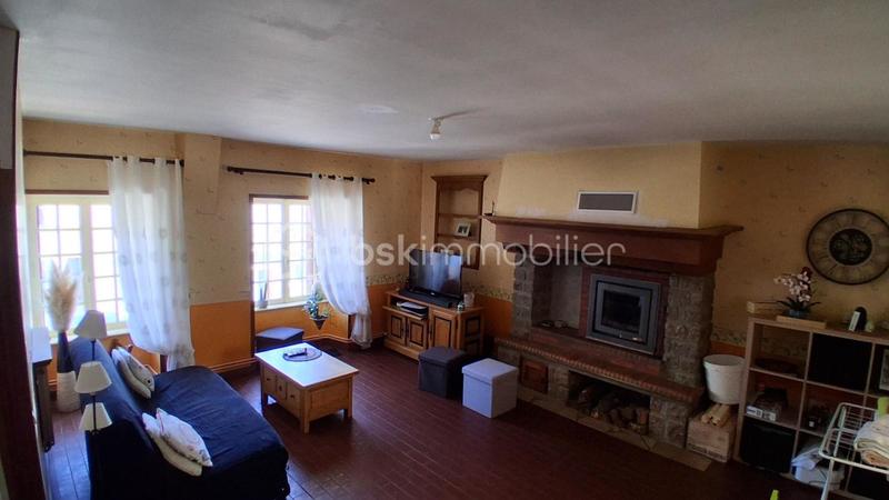 Maison en pierre - 102 m² - 6 pièces