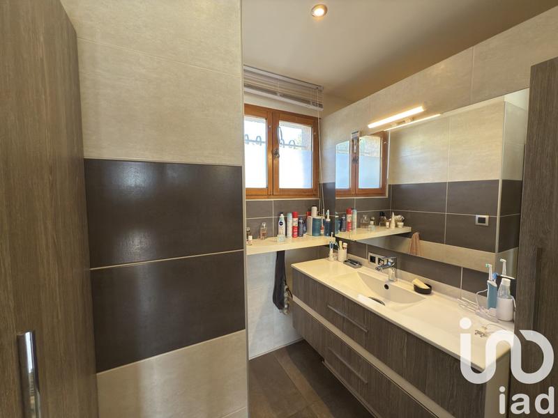 Maison - 165 m² - 6 pièces