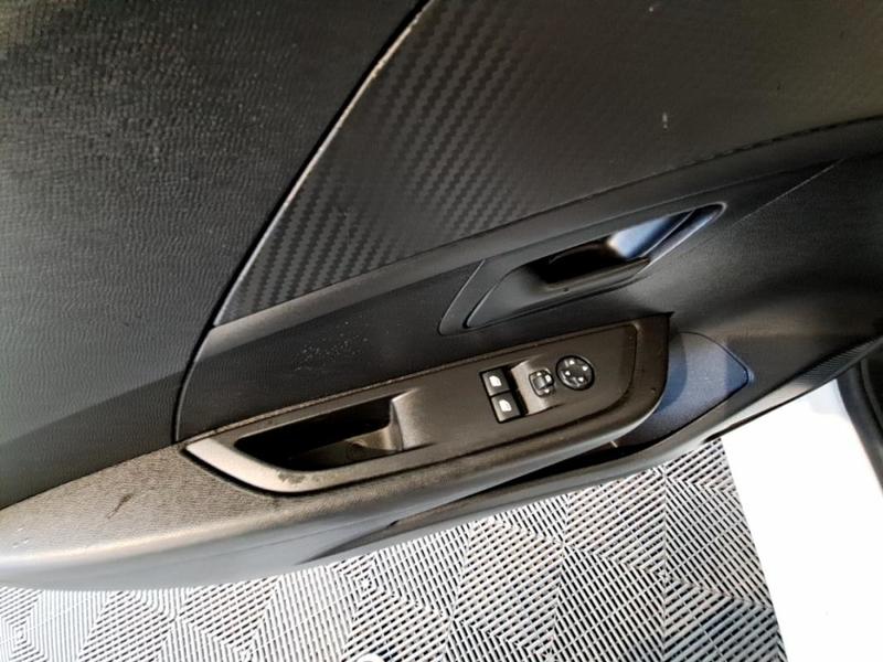 Peugeot 208 affaire Bluehdi 100 Ss Bvm6 Premium