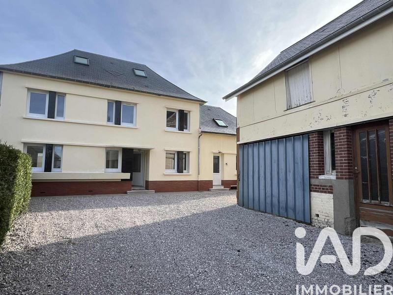 Maison - 145 m² - 8 pièces