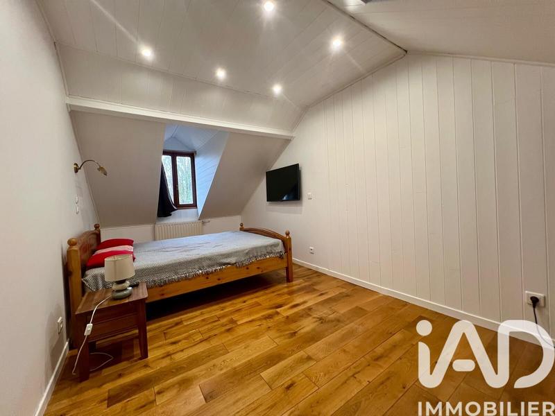 Maison - 177 m² - 6 pièces