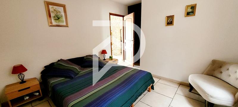 Demeure - 259 m² - 11 pièces