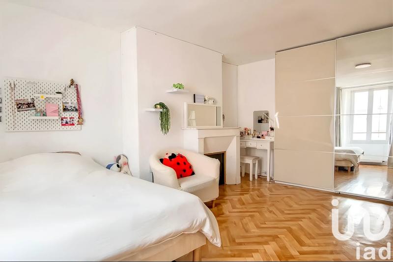 Maison - 190 m² - 8 pièces