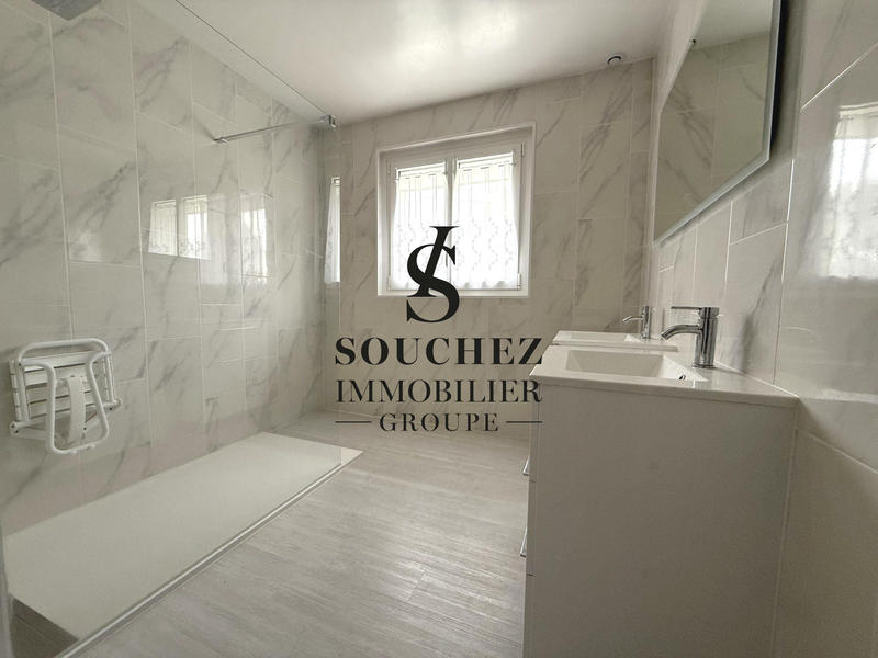 Maison - 170 m² - 5 pièces