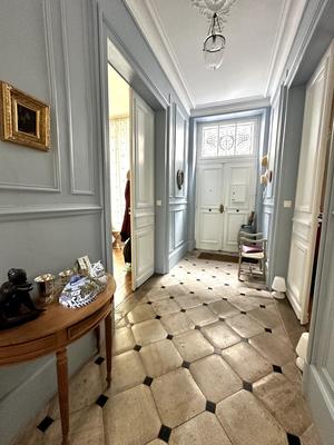 Maison de maîtres - 286 m² - 11 pièces