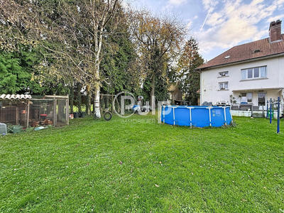 Maison - 135 m² - 8 pièces