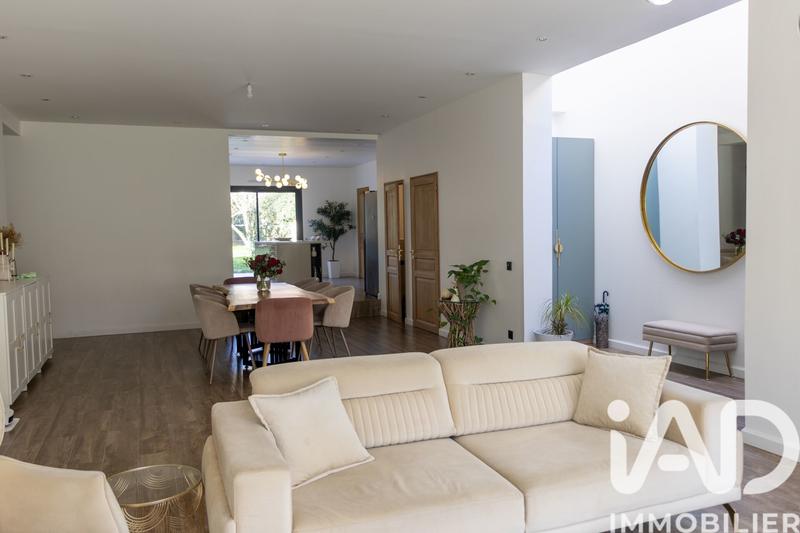 Maison - 170 m² - 4 pièces