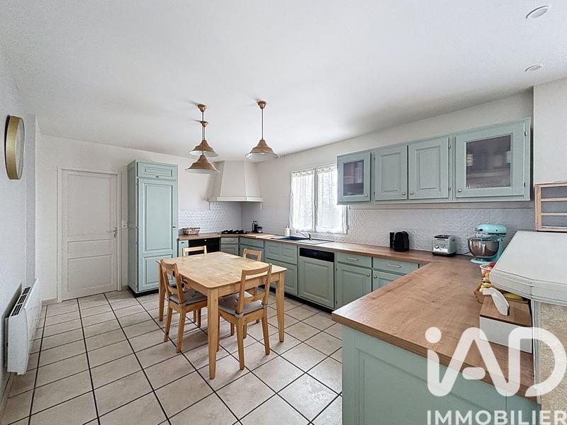 Maison - 145 m² - 6 pièces