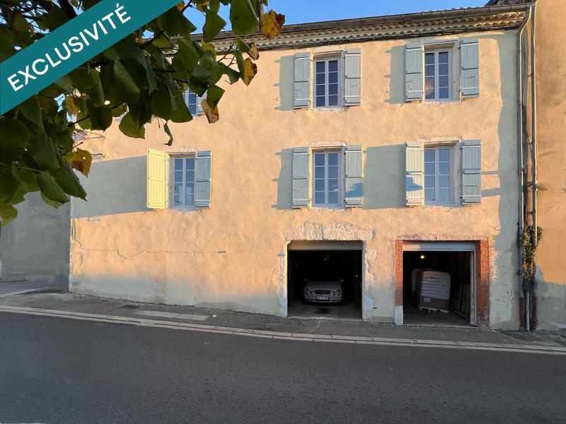 Maison - 208 m² - 9 pièces