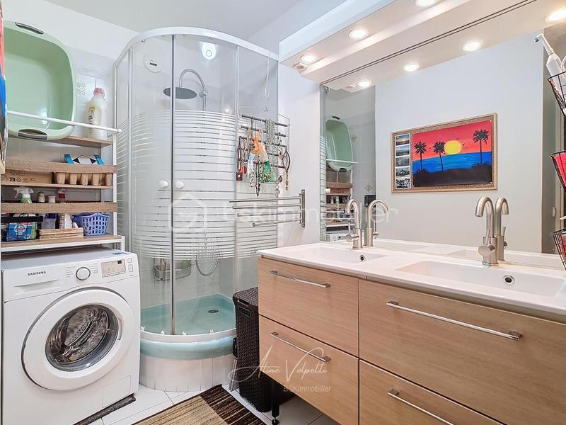 Appartement - 86 m² - 4 pièces