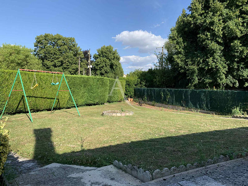 Maison - 84 m² - 4 pièces