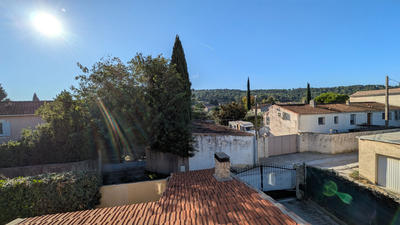 Maison - 96 m² - 5 pièces