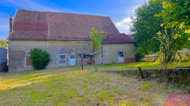 Maison de village - 94 m² - 5 pièces